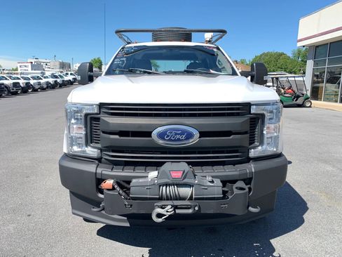 Used 2018 Ford F350 XL w/ Power Equipment Group AWD/4WD image 2