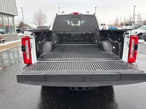 Used 2023 Ford F250 Lariat w/ Lariat Ultimate Package image 17