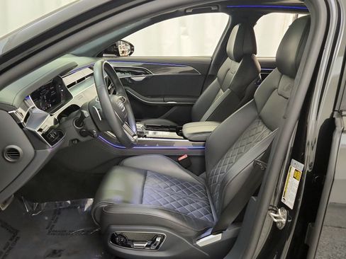 Used 2022 Audi S8 w/ S8 Comfort Plus Package AWD/4WD image 19