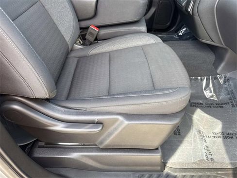 Used 2024 Chevrolet Silverado 1500 Custom Trail Boss w/ LPO, Dark Essentials Package image 15