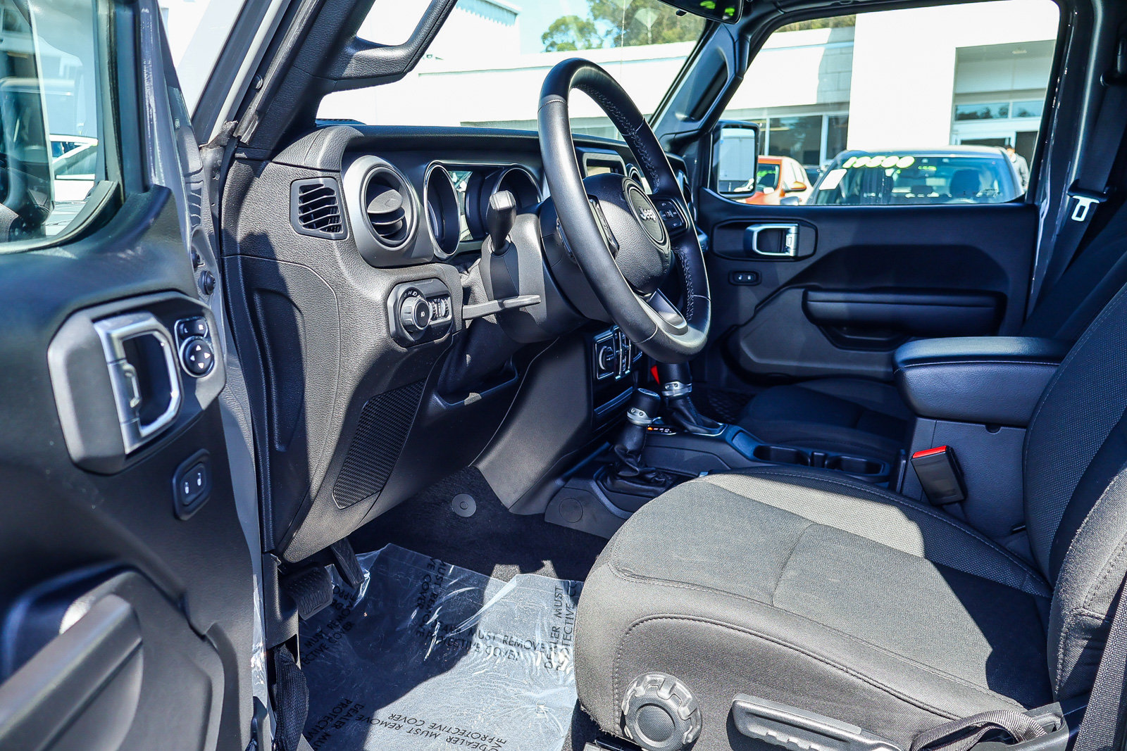 Used 2021 Jeep Wrangler Unlimited Sport AWD/4WD image 2
