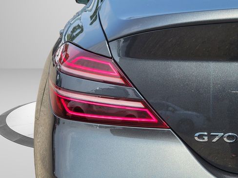 New 2026 Genesis G70 2.5T image 10