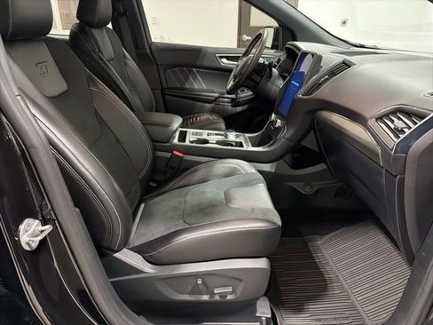 Used 2022 Ford Edge ST w/ Equipment Group 401A image 24