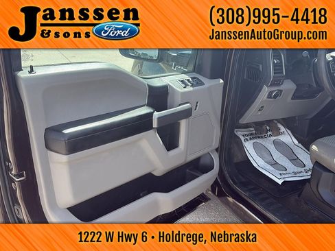 Used 2019 Ford F150 XLT w/ Max Trailer Tow Package image 9
