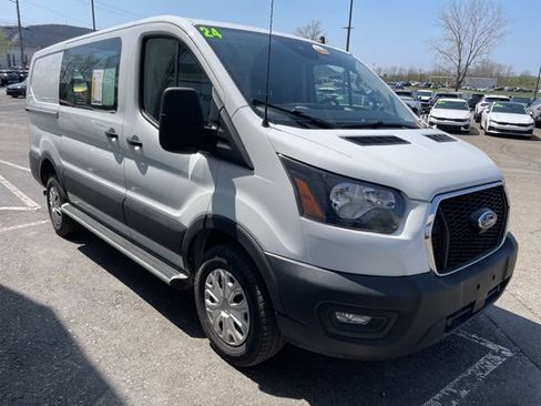 Used 2024 Ford Transit 250 Low Roof w/ Exterior Upgrade Package RWD image 6