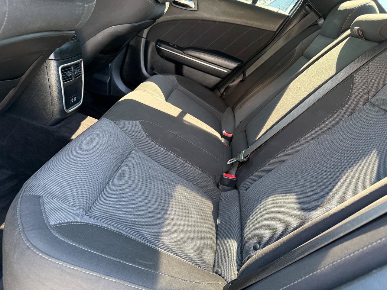 Used 2017 Dodge Charger R/T RWD image 13