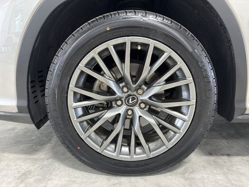 Used 2018 Lexus RX 450h F Sport w/ Accessory Package AWD/4WD image 32