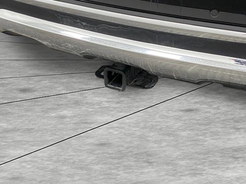 Certified 2026 Mercedes-Benz GLS 450 GLS 450 4MATIC SUV image 4