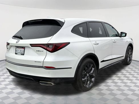 Used 2023 Acura MDX A-Spec image 5