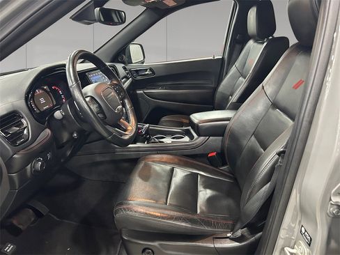 Used 2024 Dodge Durango GT image 10