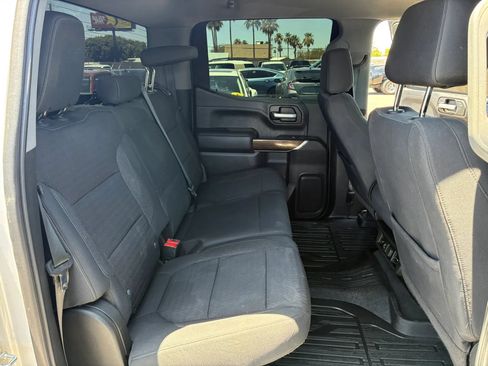 Used 2020 GMC Sierra 1500 SLE w/ SLE Value Package RWD image 22