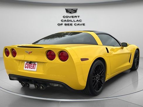 Used 2007 Chevrolet Corvette Coupe w/ Preferred Equipment Group image 9