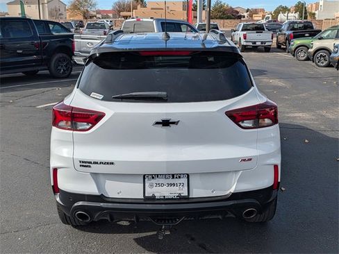 Used 2022 Chevrolet TrailBlazer RS w/ Technology Package image 5
