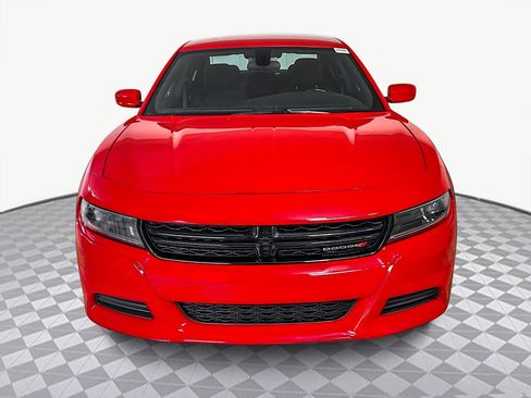 Used 2022 Dodge Charger SXT image 2