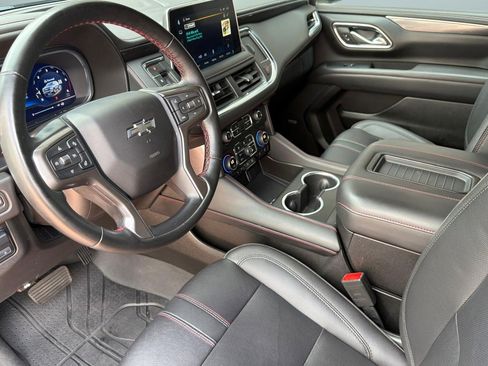 Used 2023 Chevrolet Tahoe RST w/ Luxury Package AWD/4WD image 4