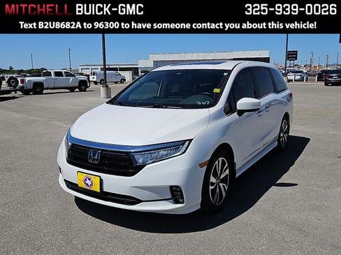Used 2024 Honda Odyssey Touring image 1