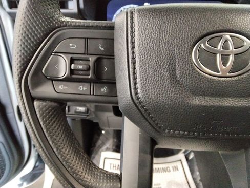 Used 2024 Toyota Tacoma TRD Pro AWD/4WD image 12