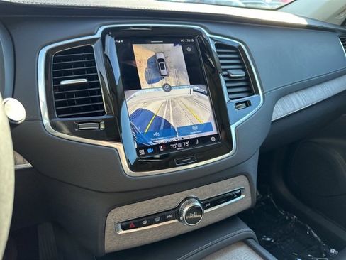 Certified 2024 Volvo XC90 T8 Ultimate w/ Protection Package image 25