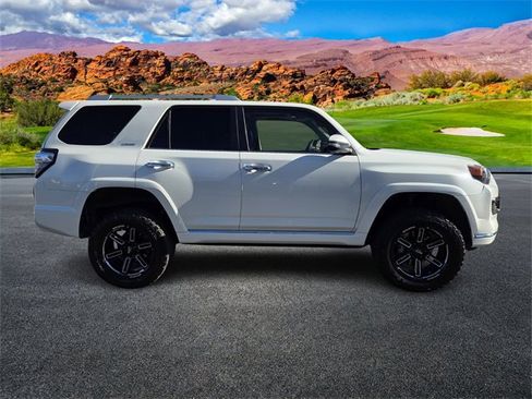 Used 2021 Toyota 4Runner Limited image 3