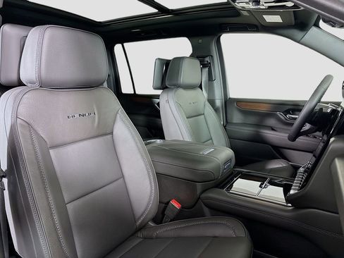 New 2026 GMC Yukon XL Denali AWD/4WD image 31