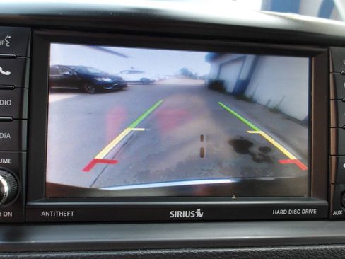 Used 2014 Chrysler Town & Country Touring-L w/ Driver Convenience Group FWD image 28