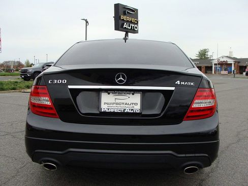 Used 2014 Mercedes-Benz C 300 4MATIC Sedan image 5