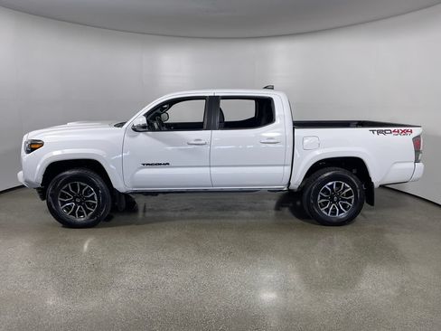 Certified 2023 Toyota Tacoma TRD Sport w/ Black Out Package (TMS) AWD/4WD image 6