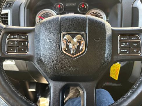 Used 2017 RAM 1500 Big Horn AWD/4WD image 36