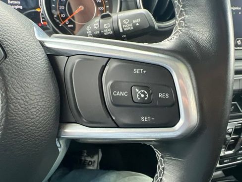 Used 2021 Jeep Wrangler Unlimited Sahara w/ Uconnect 4C Nav & Sound Group AWD/4WD image 20