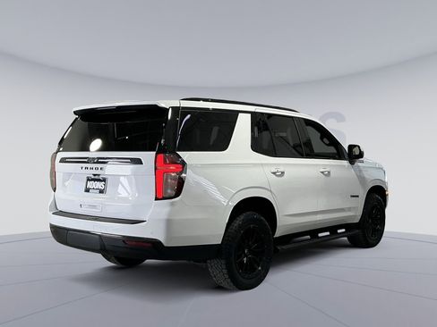 Used 2021 Chevrolet Tahoe Z71 w/ Z71 Off-Road Package image 16