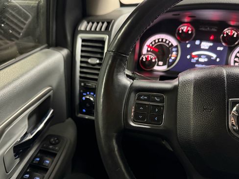 Used 2018 RAM 3500 Big Horn image 38