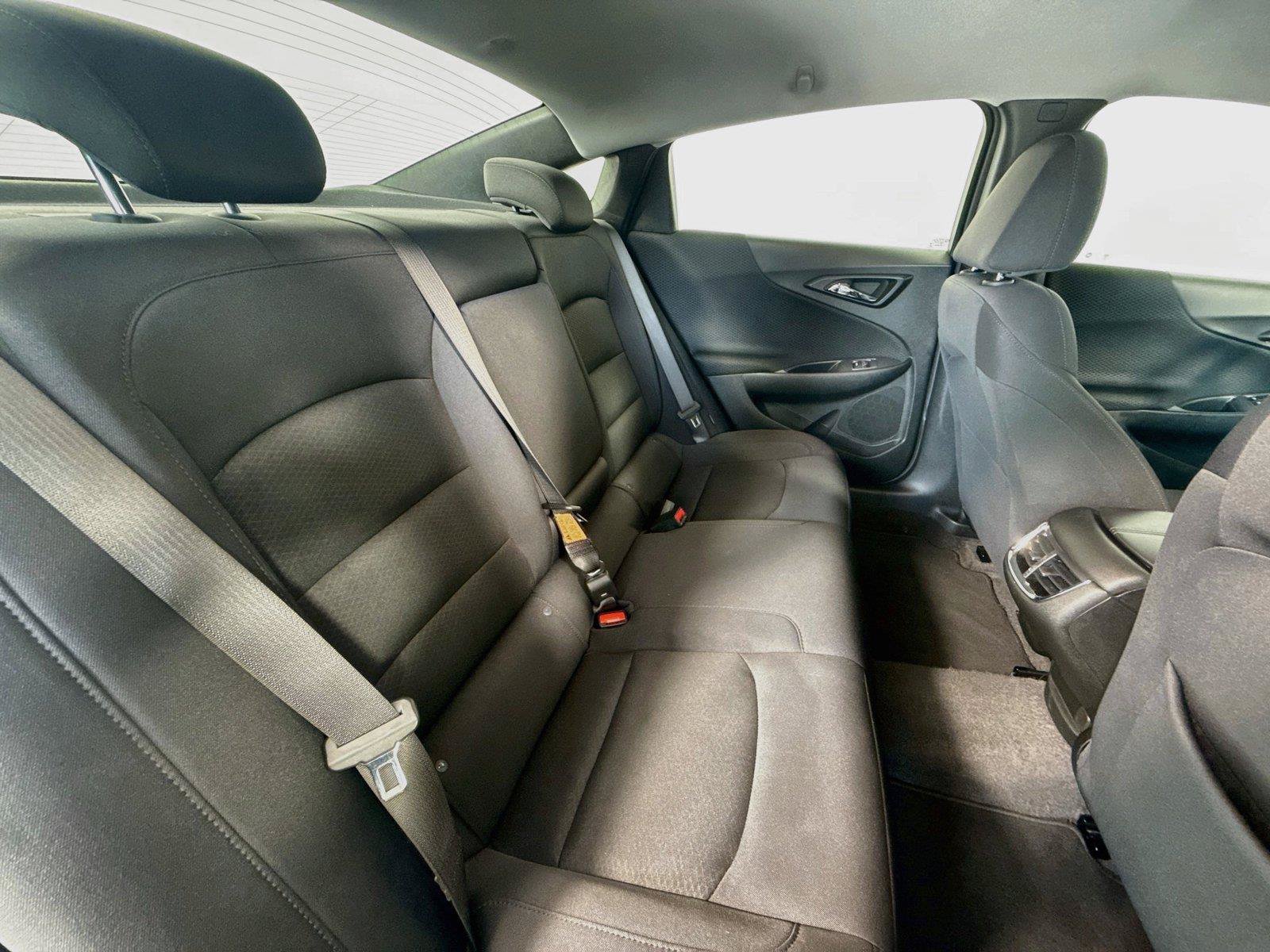 Used 2025 Chevrolet Malibu LT FWD image 27