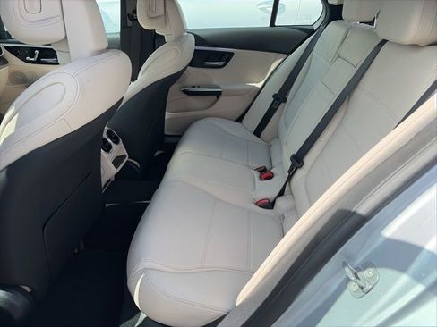 Used 2025 Mercedes-Benz C 300 Sedan image 10