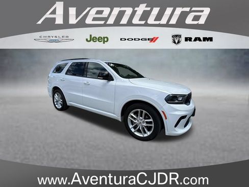 Used 2024 Dodge Durango GT RWD image 1