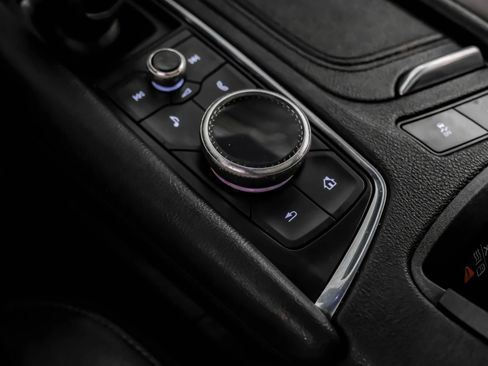 Used 2020 Cadillac XT6 Premium Luxury FWD image 23
