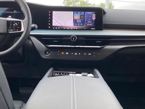 New 2025 Nissan Murano SL image 25