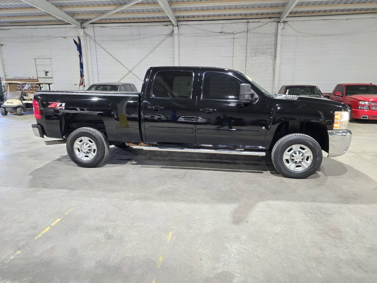 Used 2008 Chevrolet Silverado 2500 LTZ w/ Suspension Package, Off-Road AWD/4WD image 17