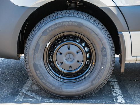 New 2026 Mercedes-Benz Sprinter 2500 image 9