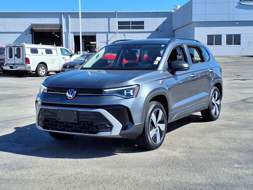 Used 2025 Volkswagen Taos S AWD/4WD image 2