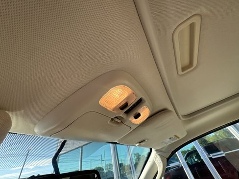 Used 2012 Ford Escape XLT image 19