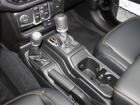 New 2025 Jeep Wrangler Sahara w/ Safety Group image 27