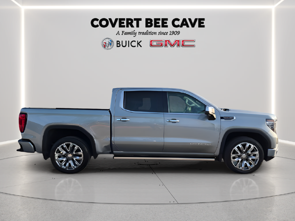 Used 2024 GMC Sierra 1500 Denali AWD/4WD image 19