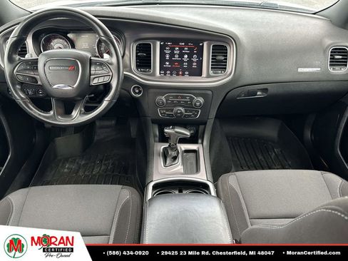 Used 2020 Dodge Charger SXT AWD/4WD image 13