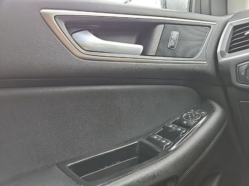Used 2020 Ford Edge SEL w/ Convenience Package AWD/4WD image 19