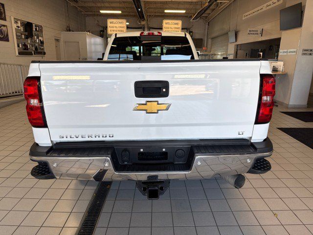 Used 2016 Chevrolet Silverado 2500 LT w/ LT Convenience Package AWD/4WD image 4