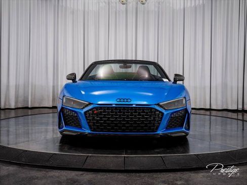 Used 2023 Audi R8 V10 performance RWD image 4