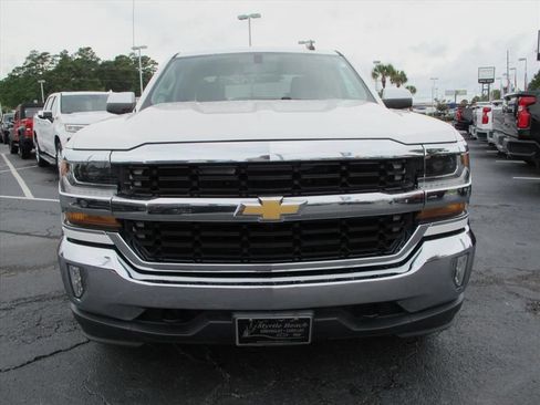 Used 2017 Chevrolet Silverado 1500 LT w/ All Star Edition AWD/4WD image 9