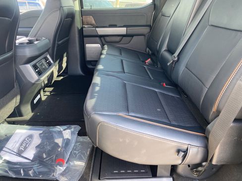 New 2025 Ford F350 Lariat w/ Lariat Ultimate Package image 17