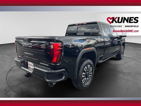 New 2026 GMC Sierra 3500 Denali Ultimate AWD/4WD image 3