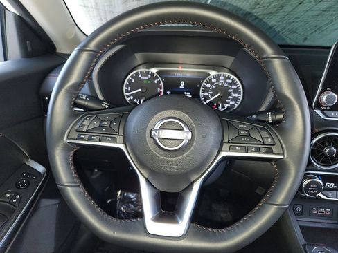 Certified 2024 Nissan Sentra SR image 22